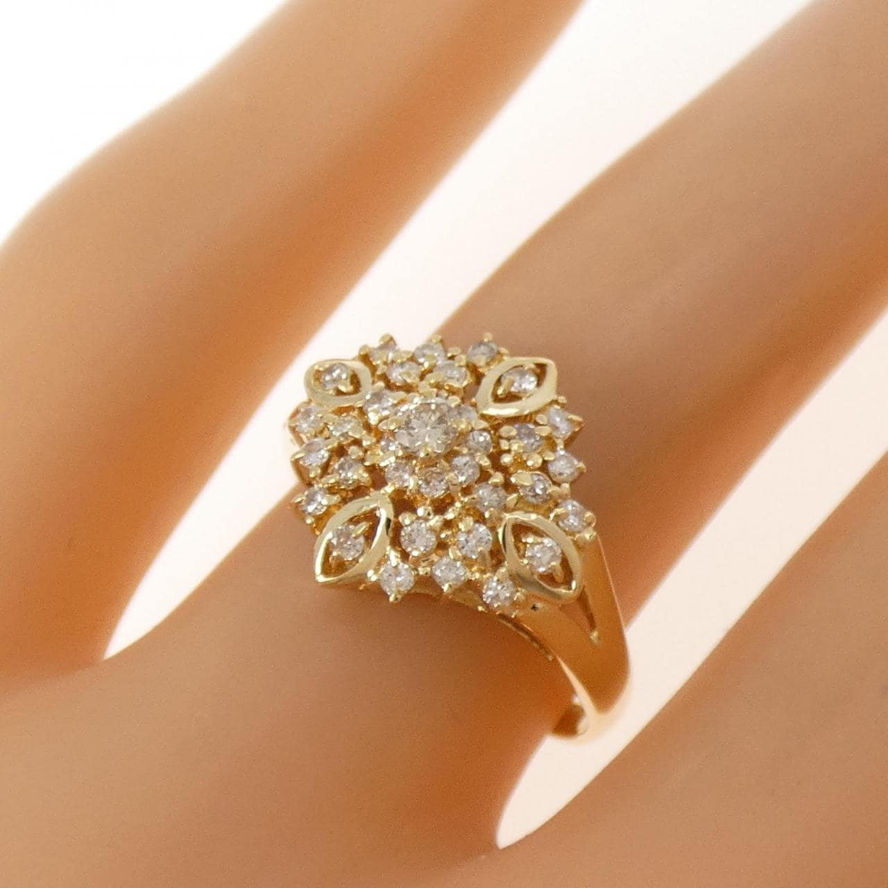 K18YG ダイヤモンド リング 0.30CT