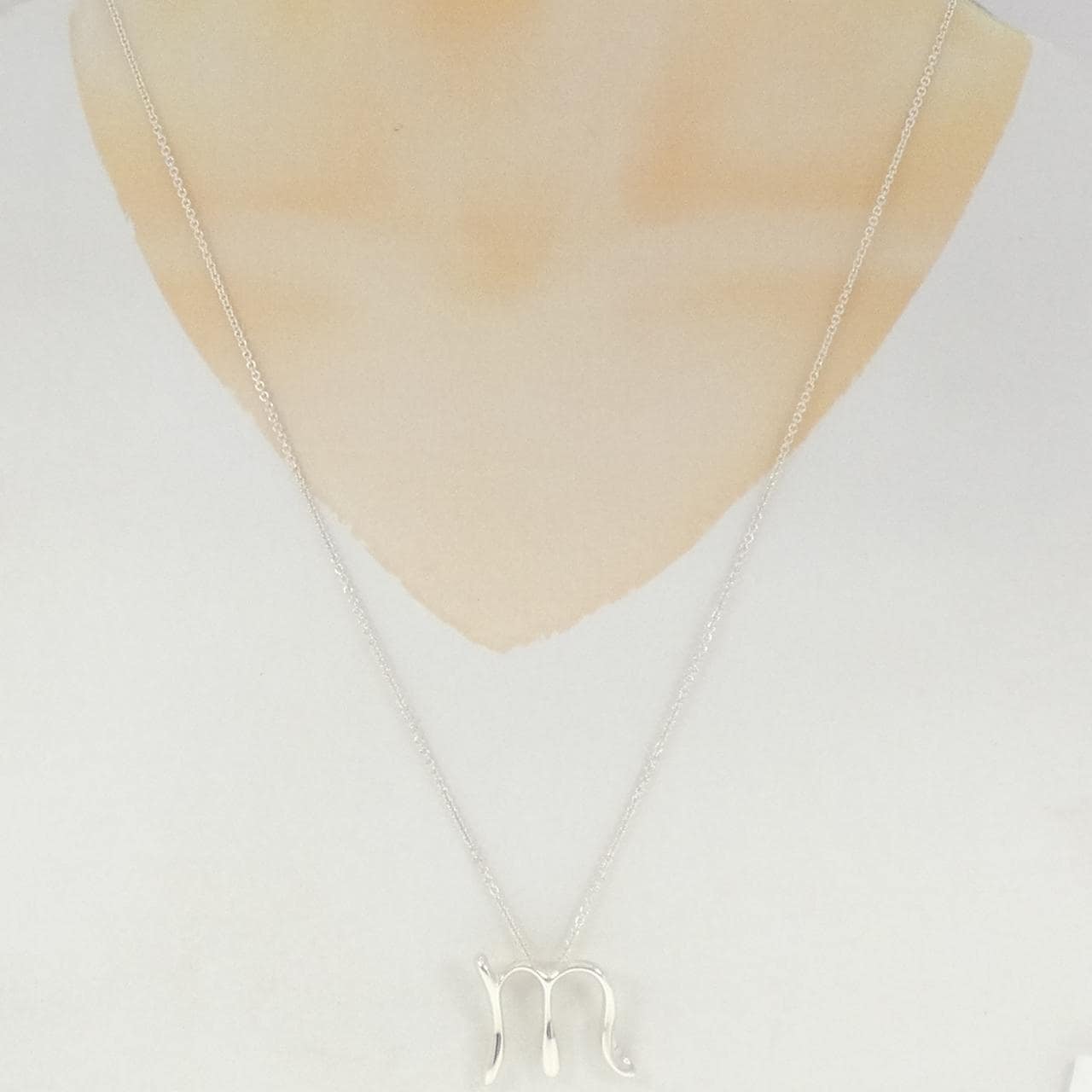 ティファニー レター ネックレス