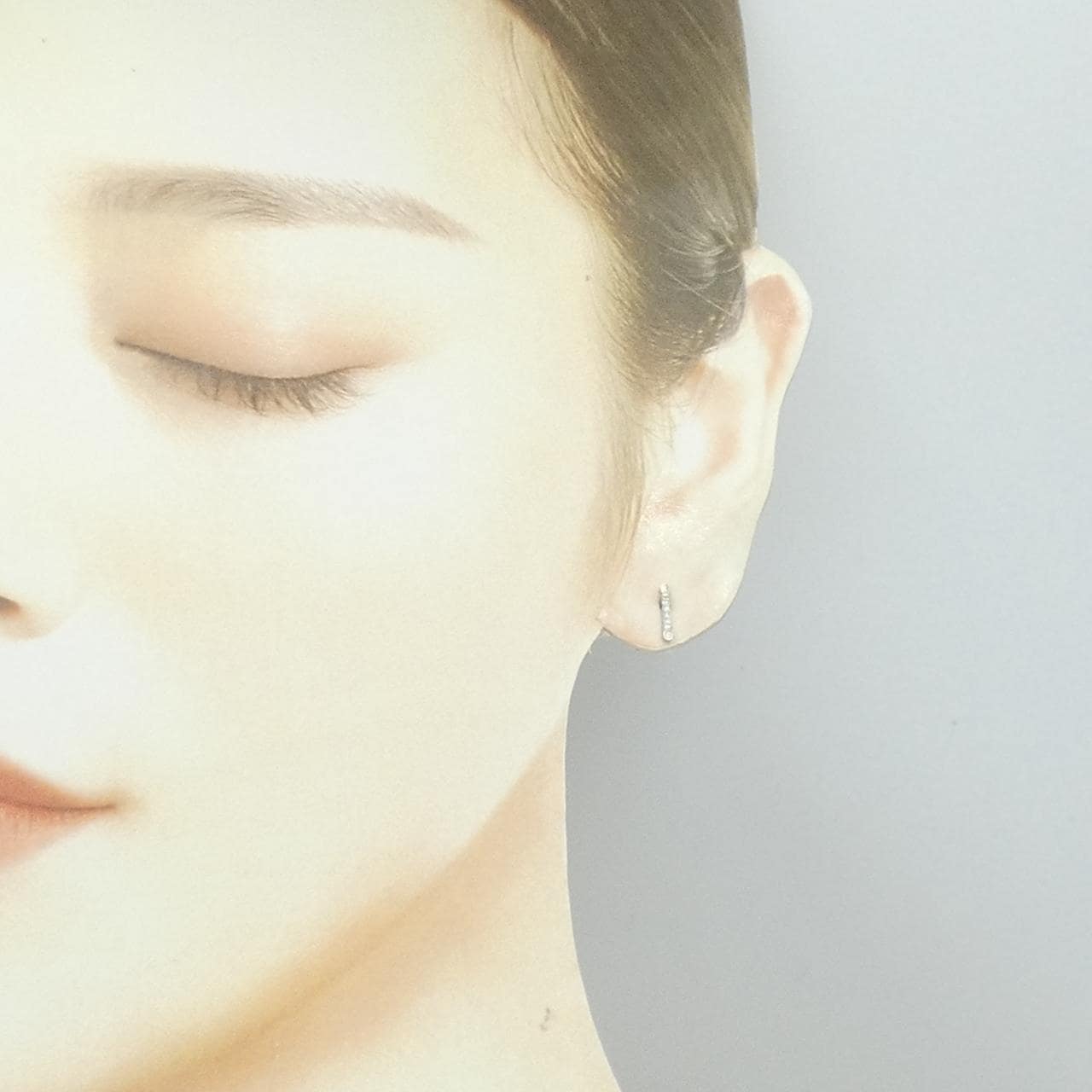 ティファニー フルール ド リス ステム ピアス