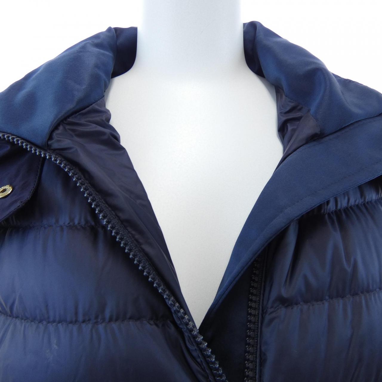 モンクレール MONCLER AMARANTE ダウンベスト