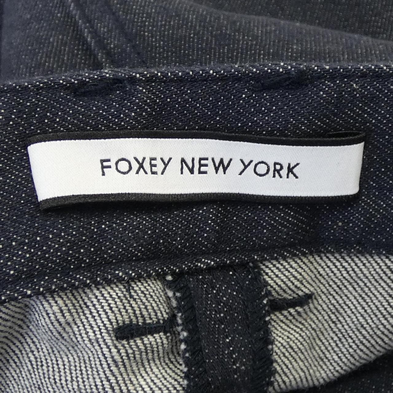 フォクシーニューヨーク FOXEY NEW YORK ジーンズ