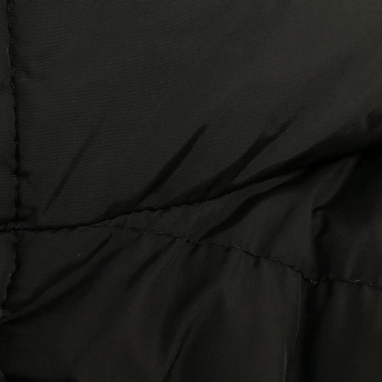 モンクレール MONCLER ダウンジャケット