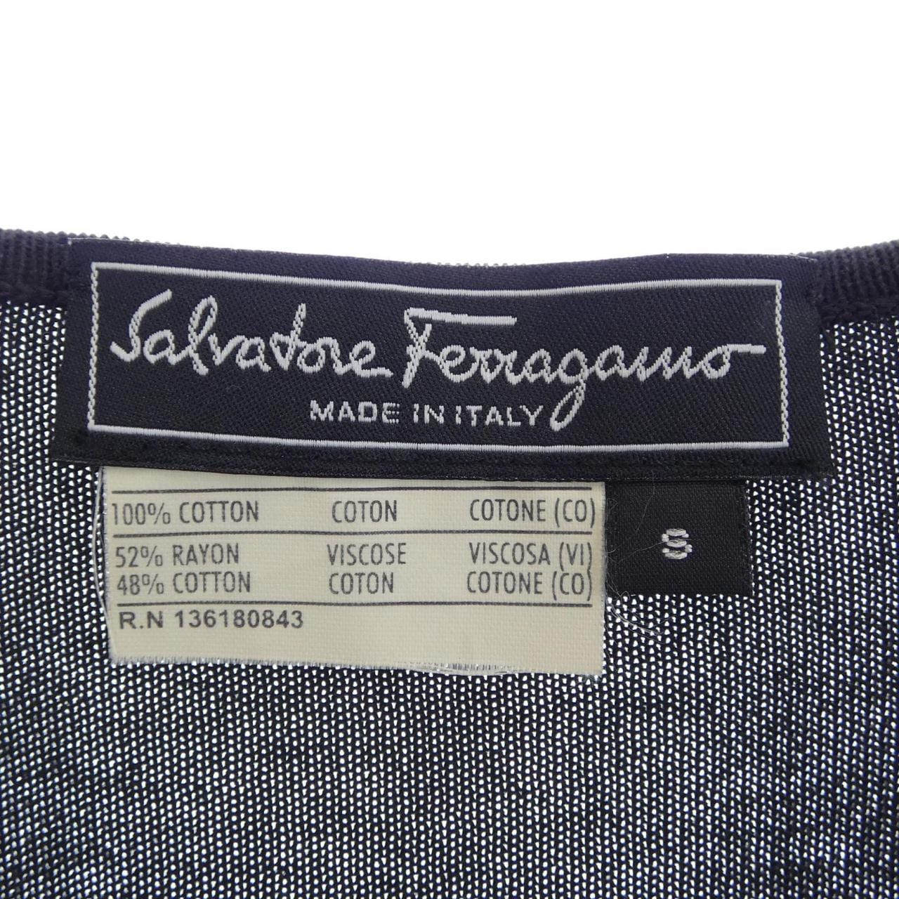 サルヴァトーレフェラガモ SALVATORE FERRAGAMO ワンピース