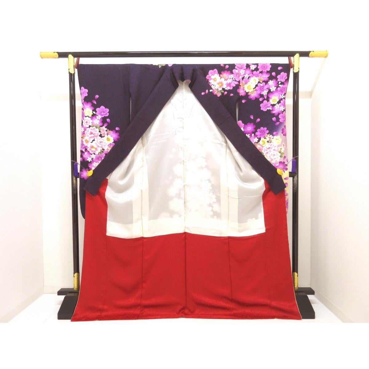 振袖　友禅加工　刺繍入りボカシ染