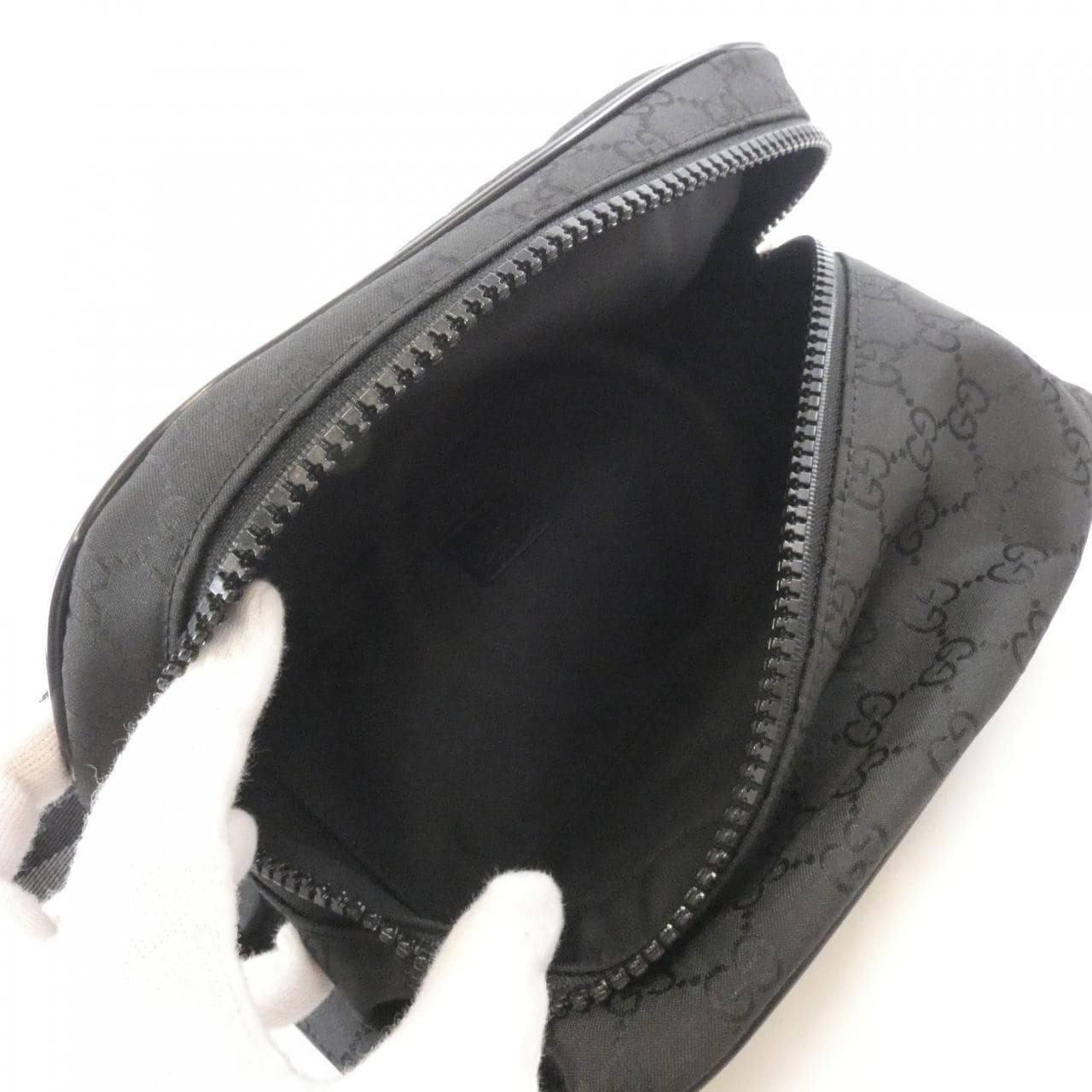 グッチ 449182 G1XHN ボディバッグ