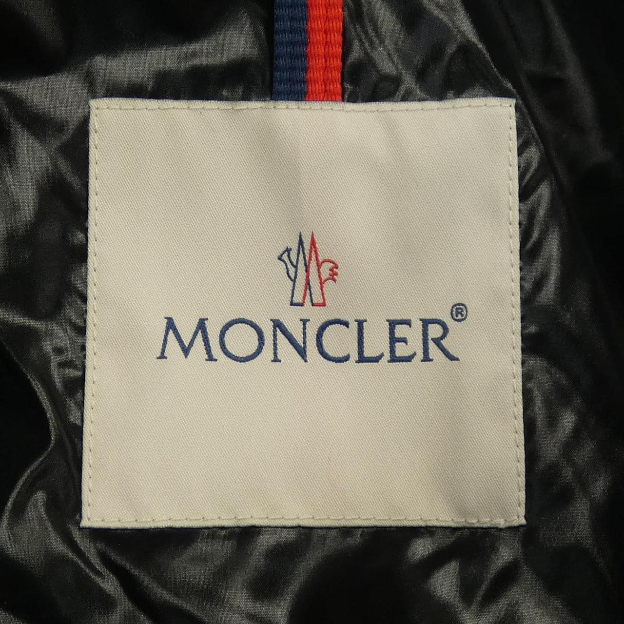 MONCLER蒙克勒羽绒服