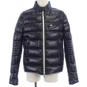 モンクレール MONCLER ダウンジャケット