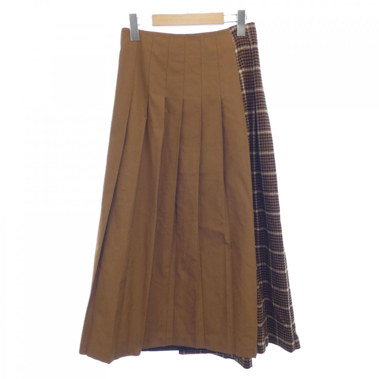 TELA Skirt