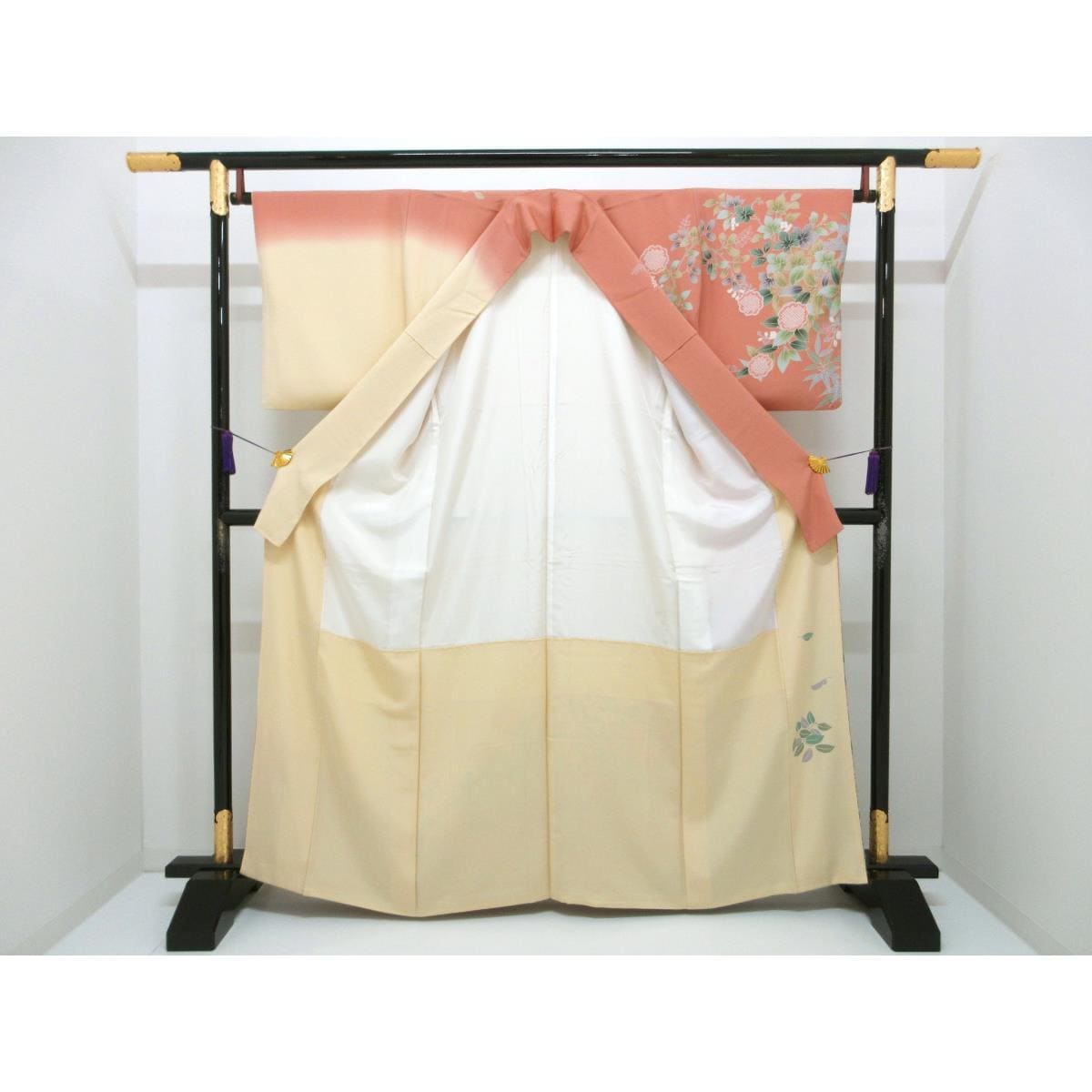 Homongi, Yuzen gold color processing, blur dyeing