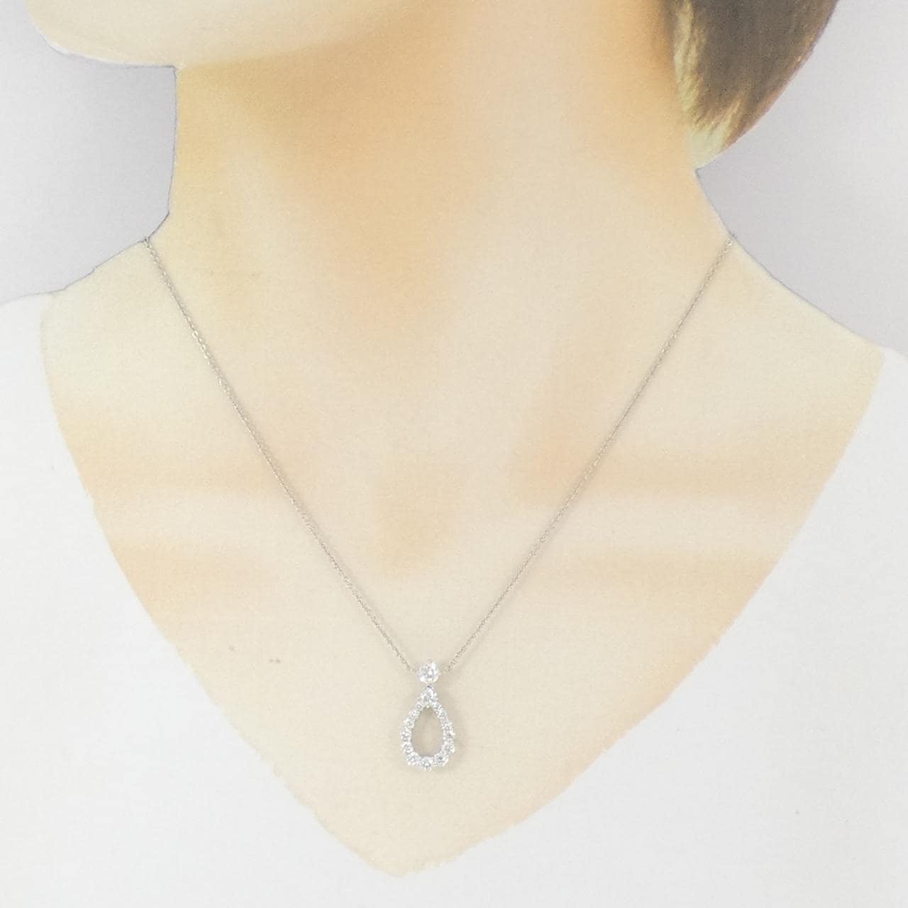 HARRY WINSTON Loop Extra Large Necklace 0.25ct