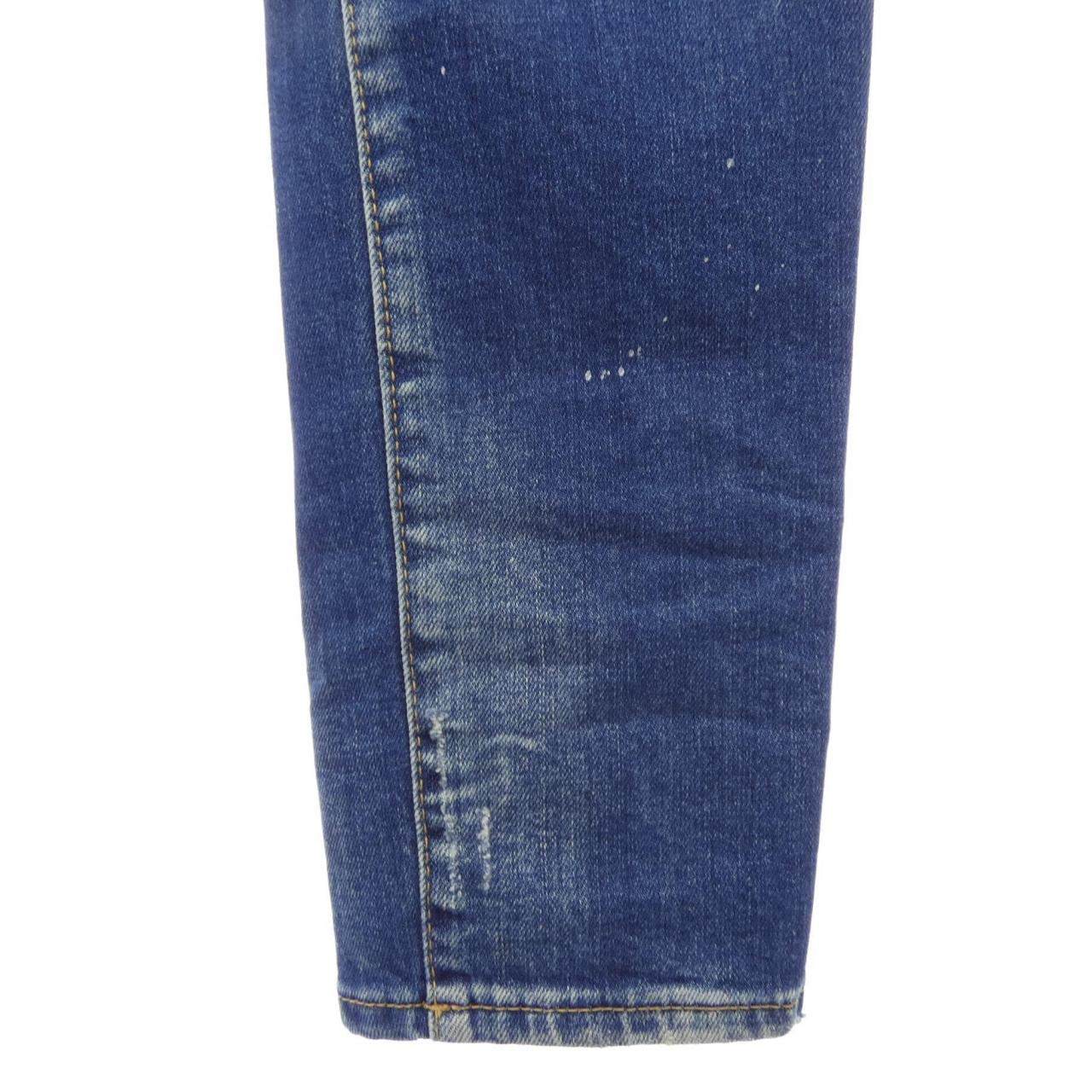 ディースクエアード DSQUARED2 S74LB1456 ジーンズ