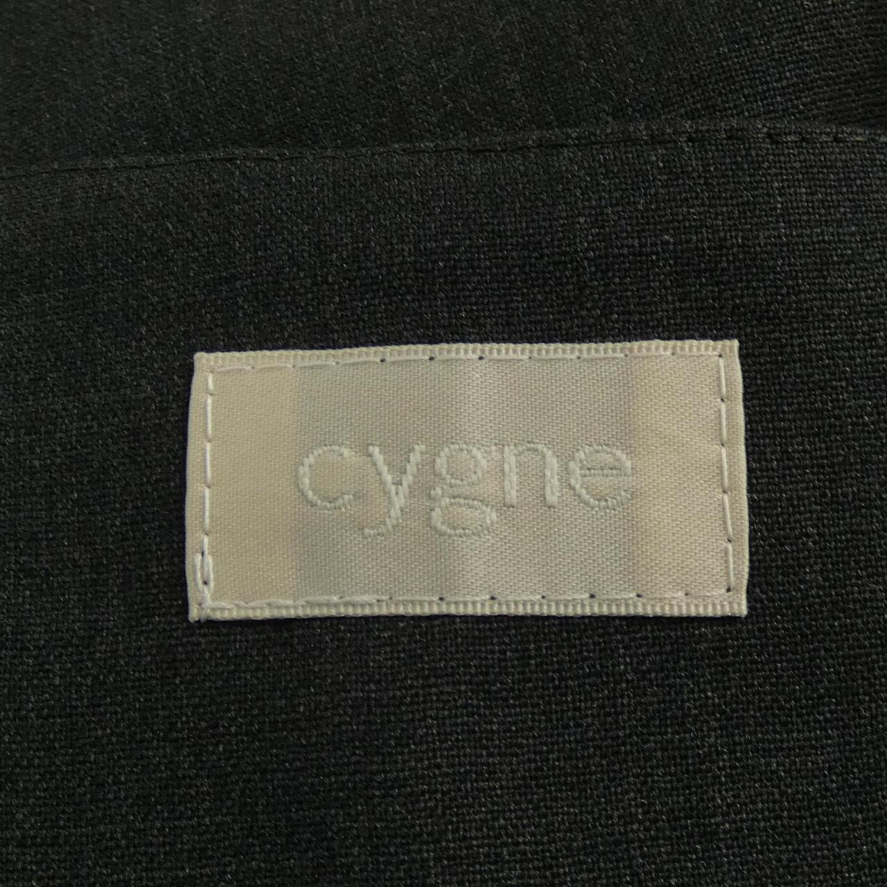 シーニュ Cygne パンツ