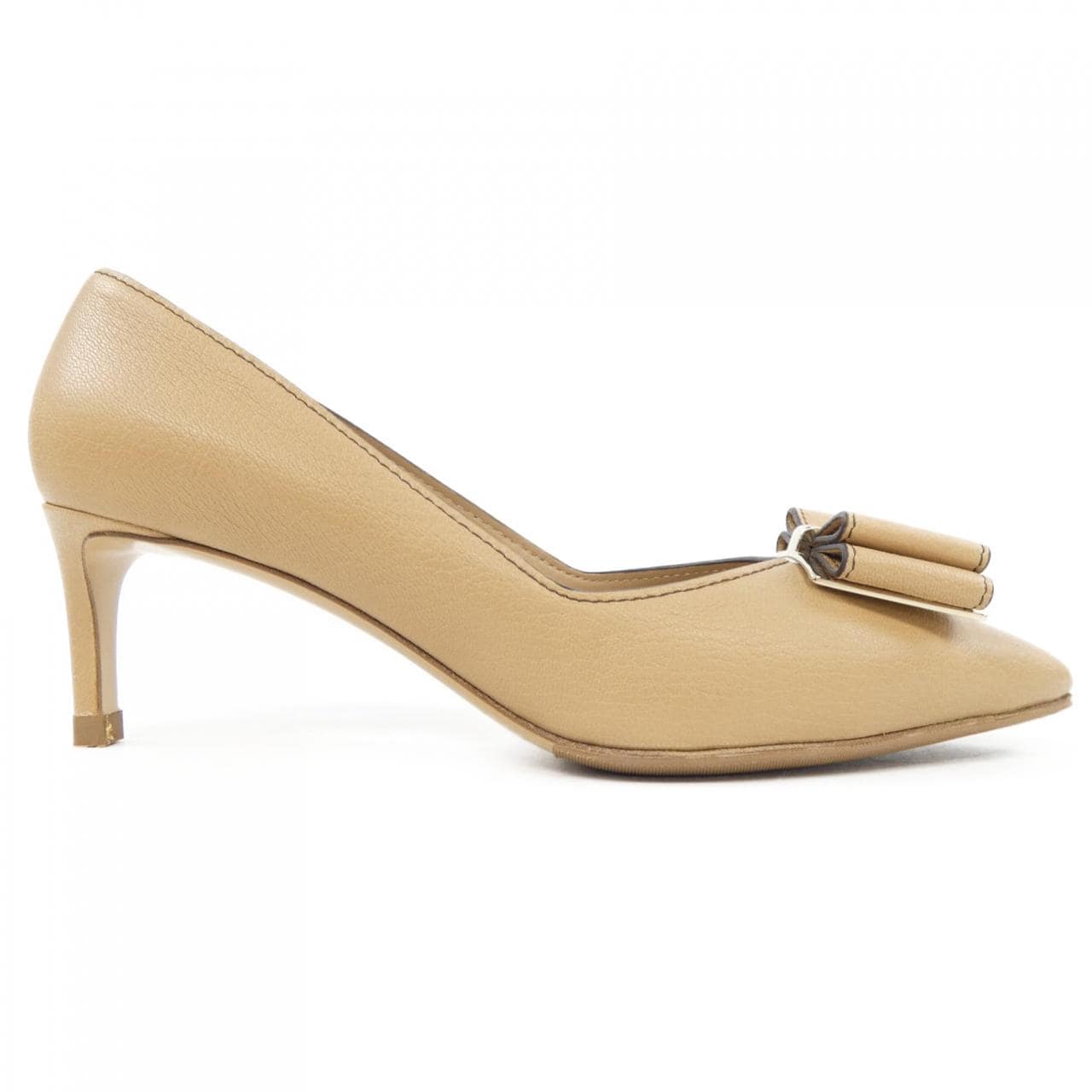 サルヴァトーレフェラガモ SALVATORE FERRAGAMO パンプス