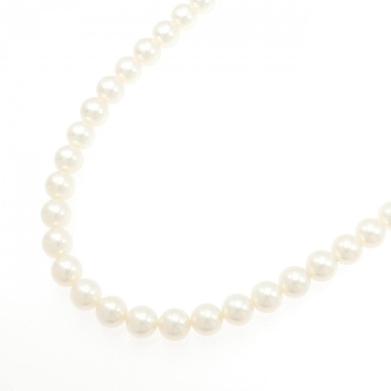 Tasaki Akoya珍珠项链 8-8.5 毫米