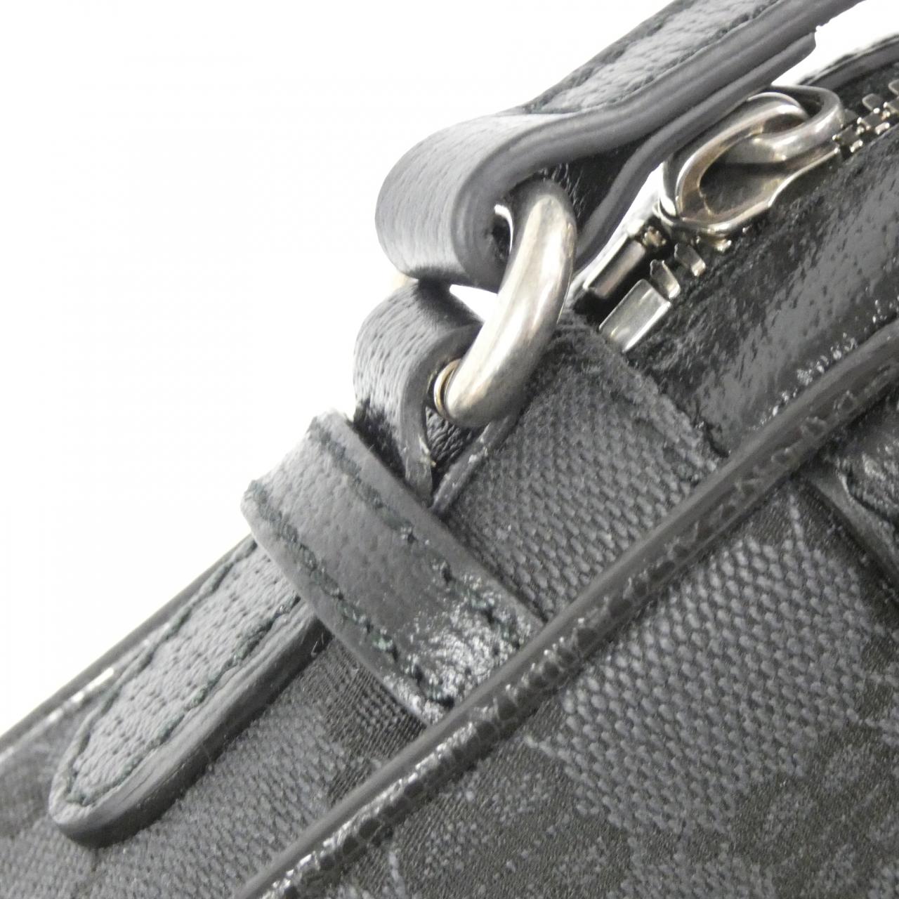 BALENCIAGA Hacker Shoulder Zip Bag 680129 2103X Shoulder Bag