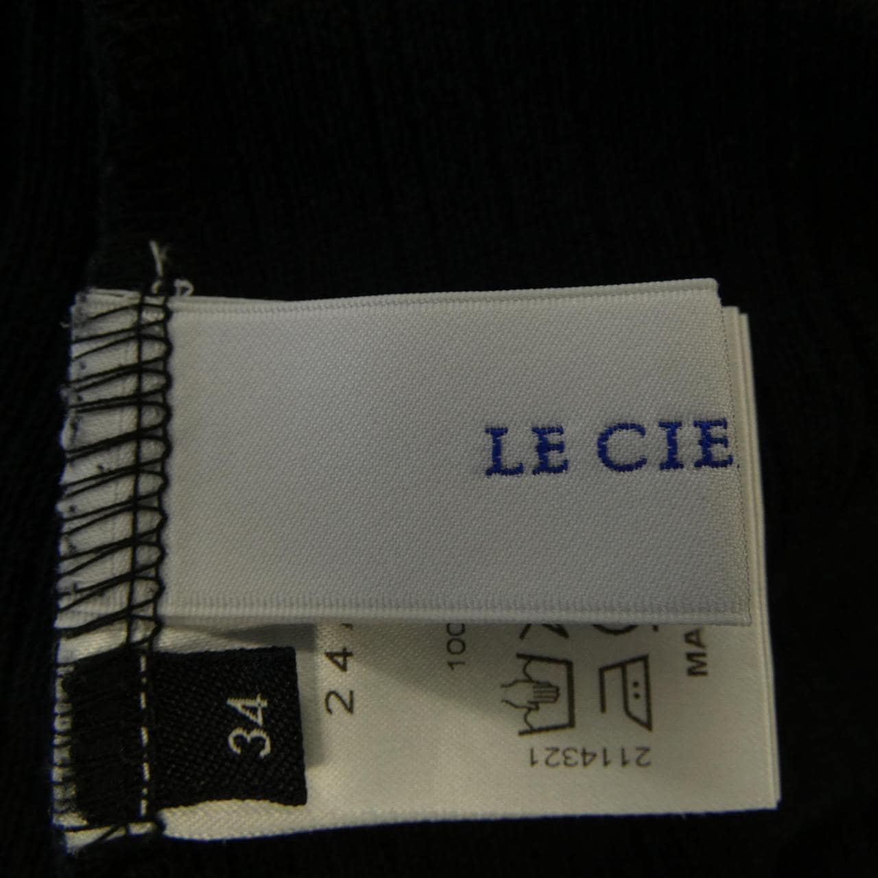 ルシェルブルー LE CIEL BLEU トップス