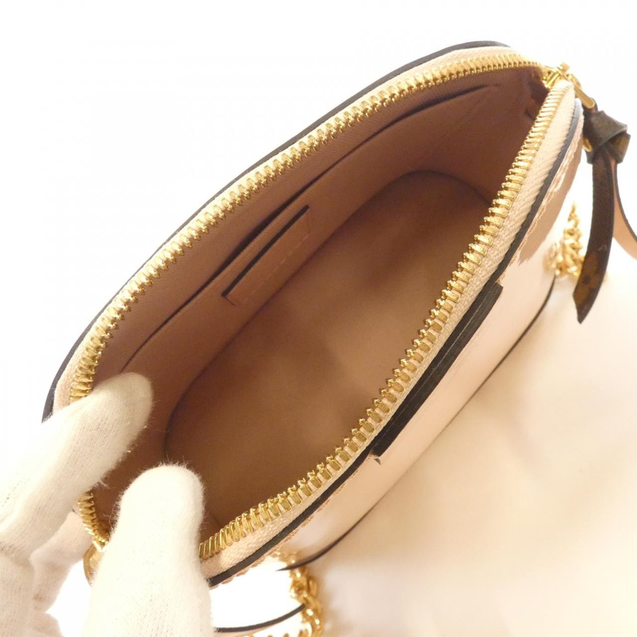 ルイヴィトン ヴェルニ アルマ ミニ チェーン M52750 ショルダーバッグ