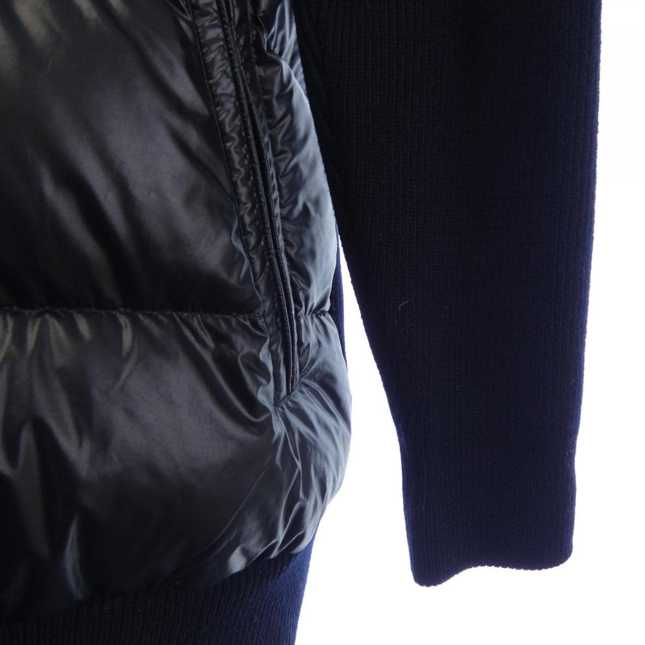 モンクレール MONCLER 20919B00017 ダウンジャケット