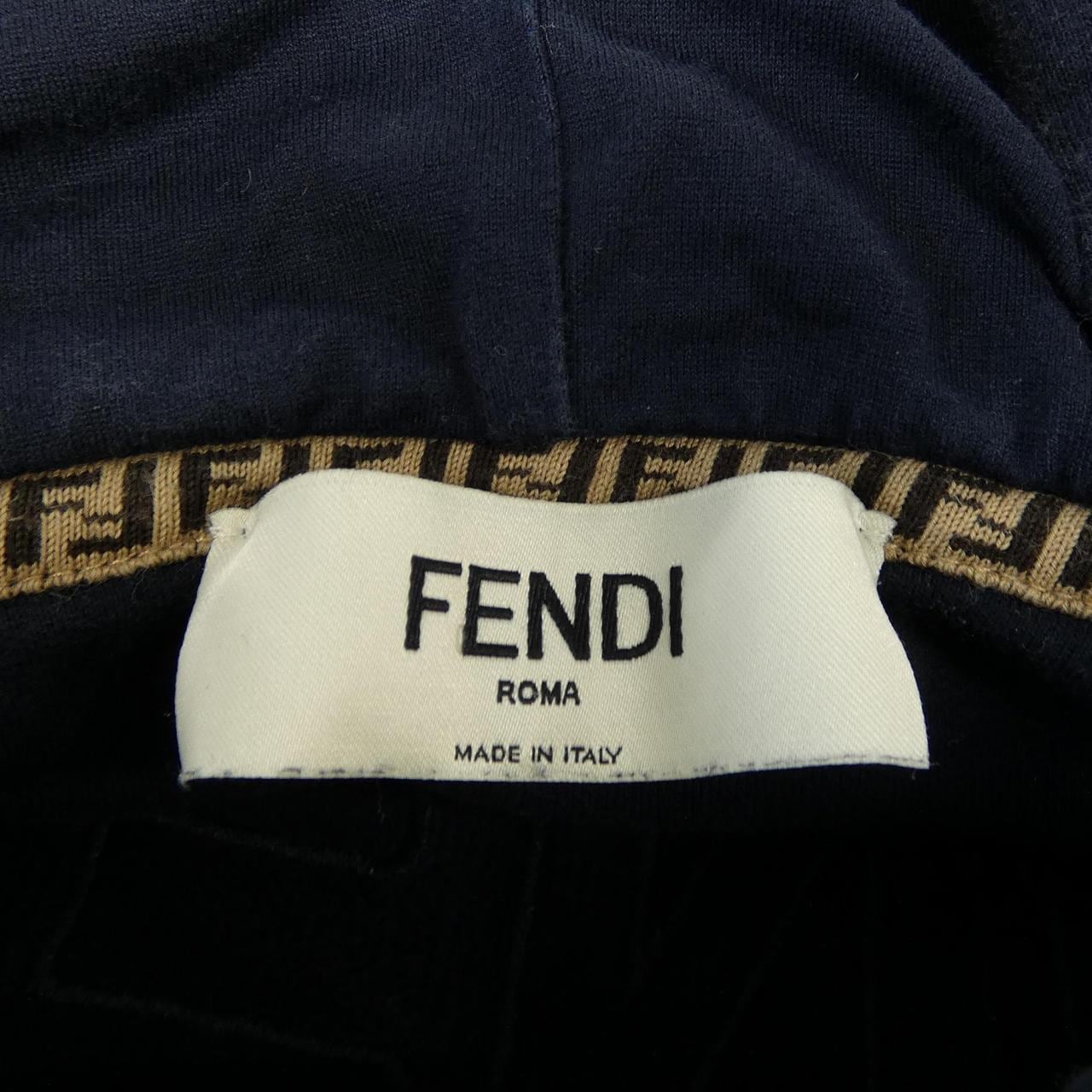 フェンディ FENDI FS7516 AJ0U パーカー