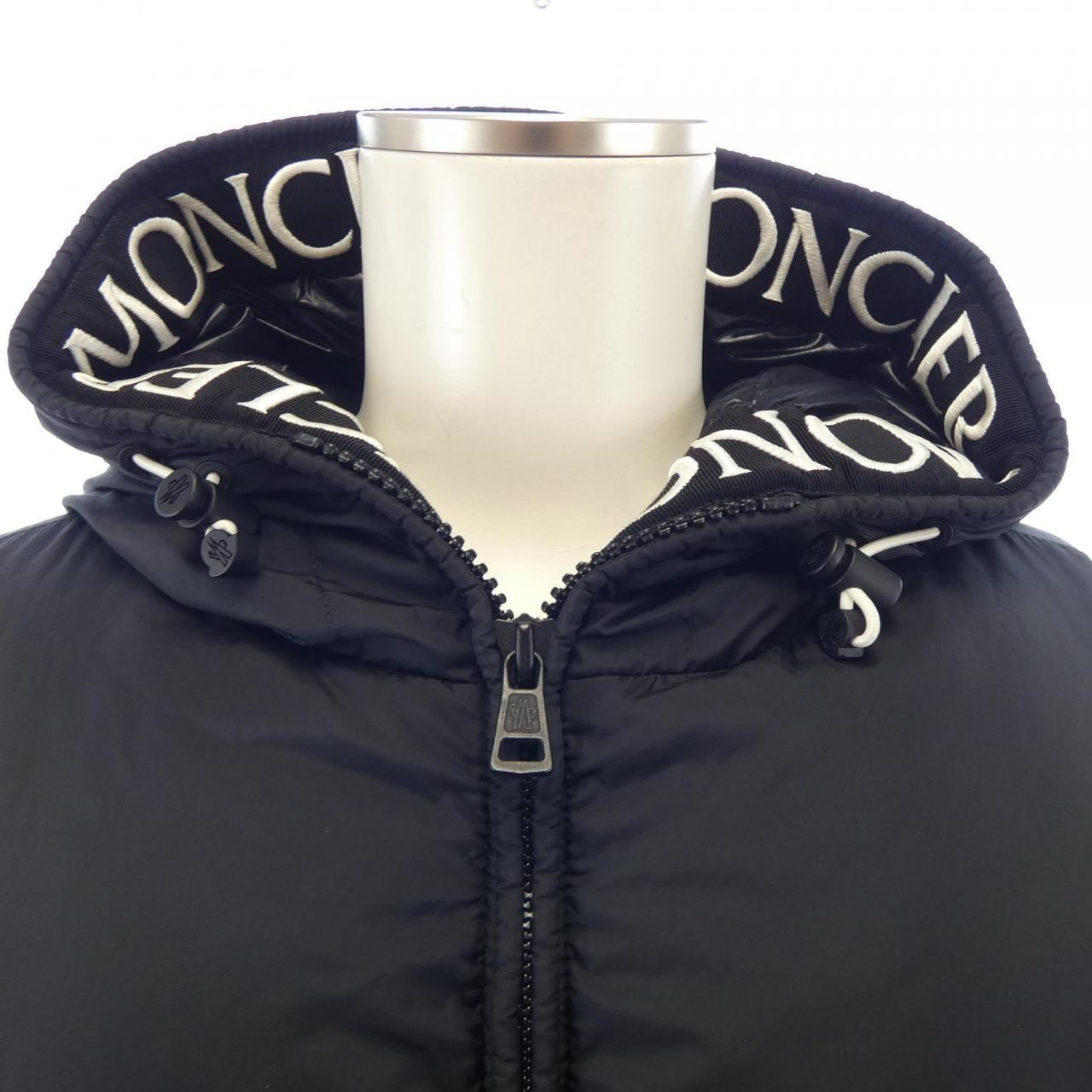 MONCLER MONCLER Down Jacket