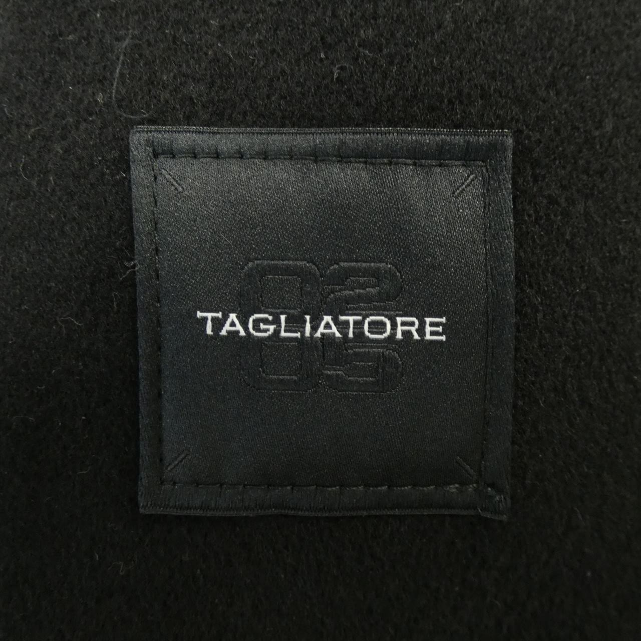タリアトーレ TAGLIATORE コート