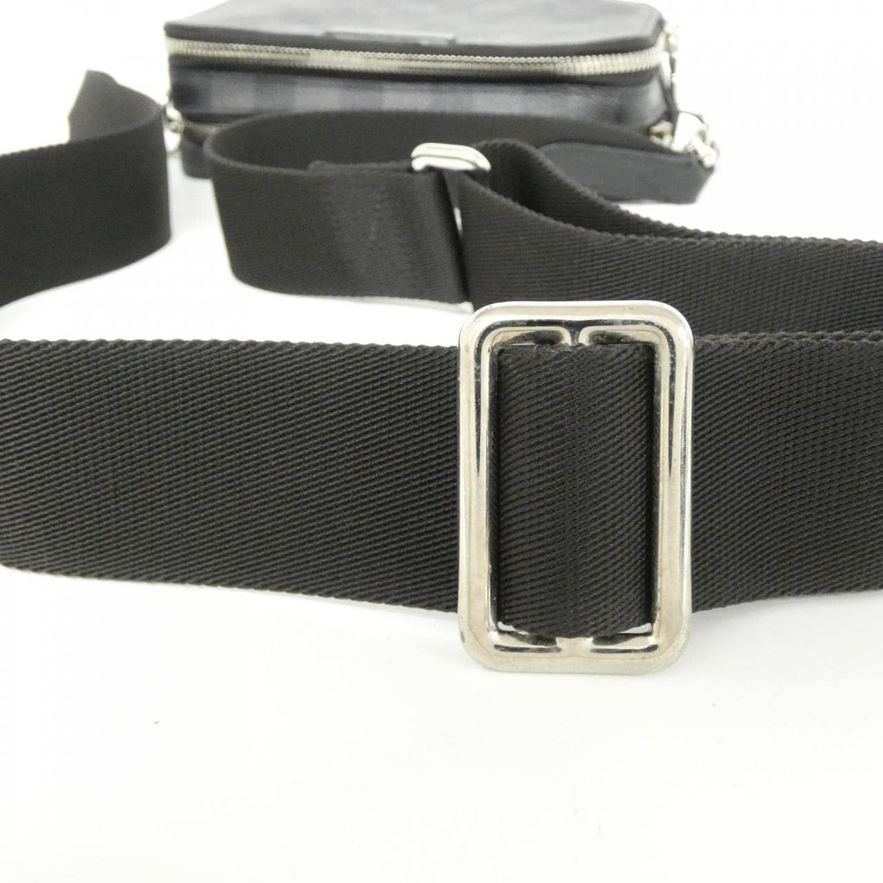 ルイヴィトン ダミエ グラフィット アルファ ウエアラブル ウォレット N60418 ショルダーバッグ