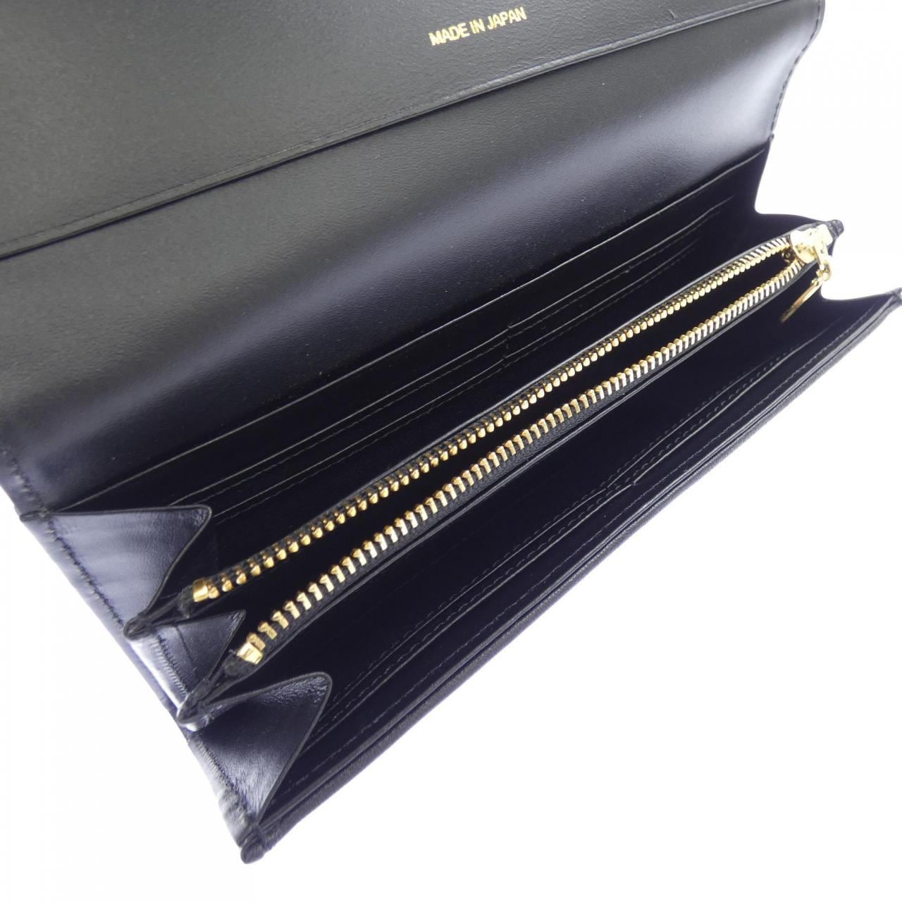 ブルーレーベルクレストブリッジ BLUE LABEL CRESTBRIDGE WALLET