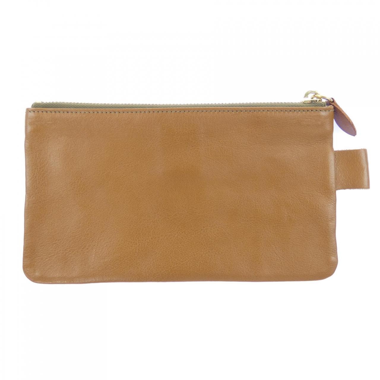 イルビゾンテ IL BISONTE POUCH