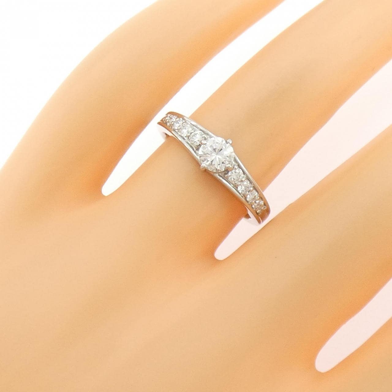 PT950 ダイヤモンド リング 0.305CT G VS2 Good