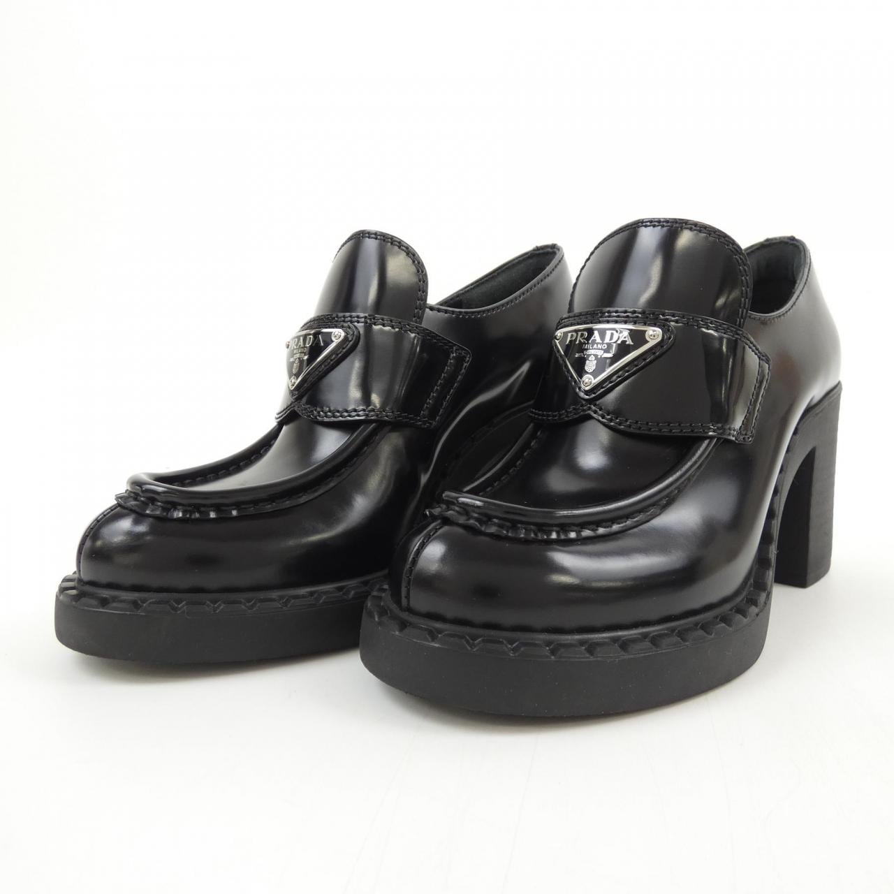 プラダ PRADA トライアングルロゴ ハイヒールローファー 1D246M シューズ