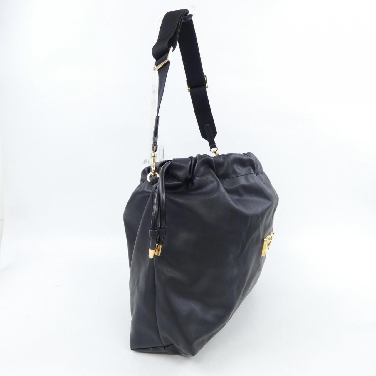 ヌメロヴェントゥーノ N°21 BAG