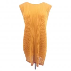 プリーツプリーズ PLEATS PLEASE PP23JT114 トップス