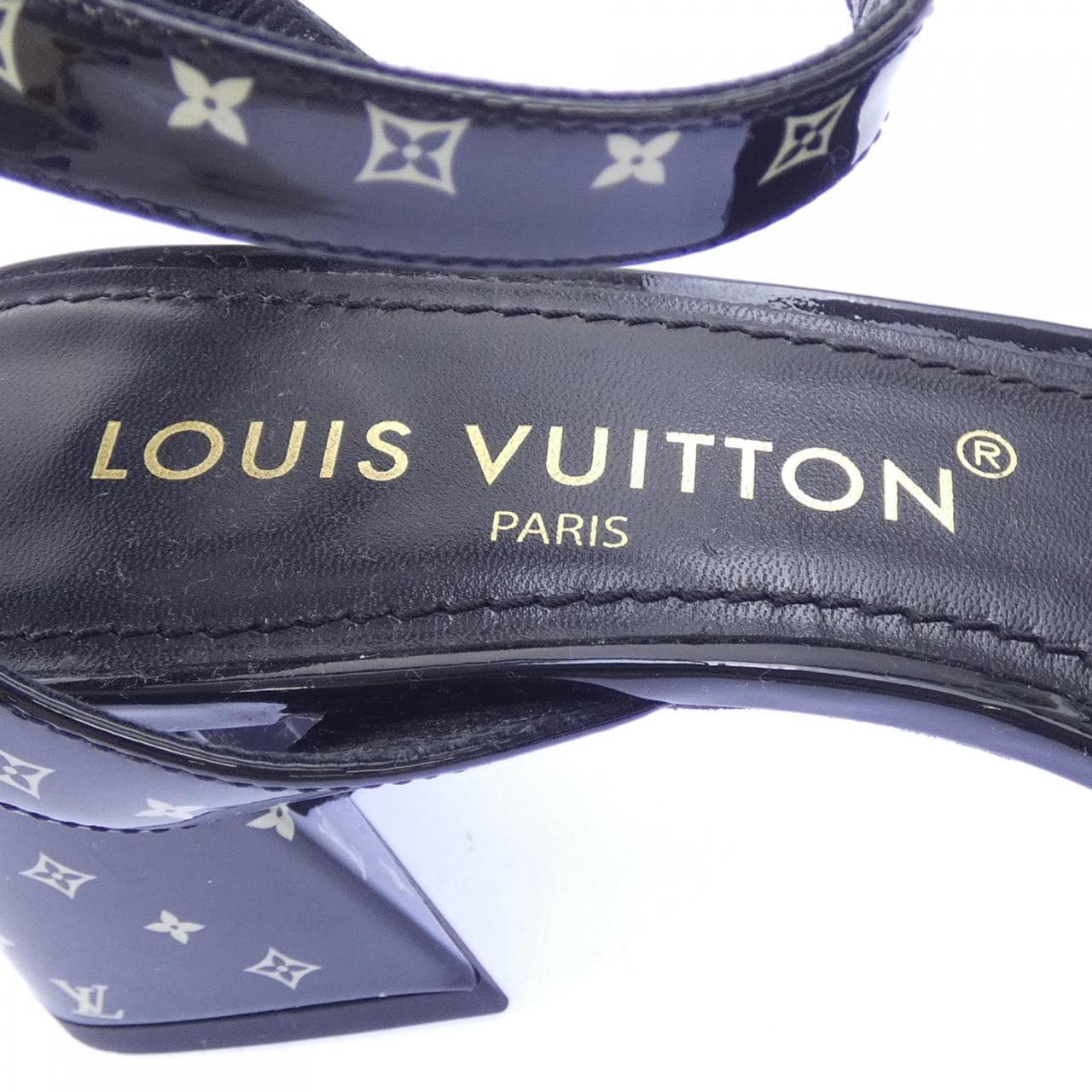 ルイヴィトン LOUIS VUITTON マリンスタイル モノグラム パターン LVイニシャル シェイクライン サンダル