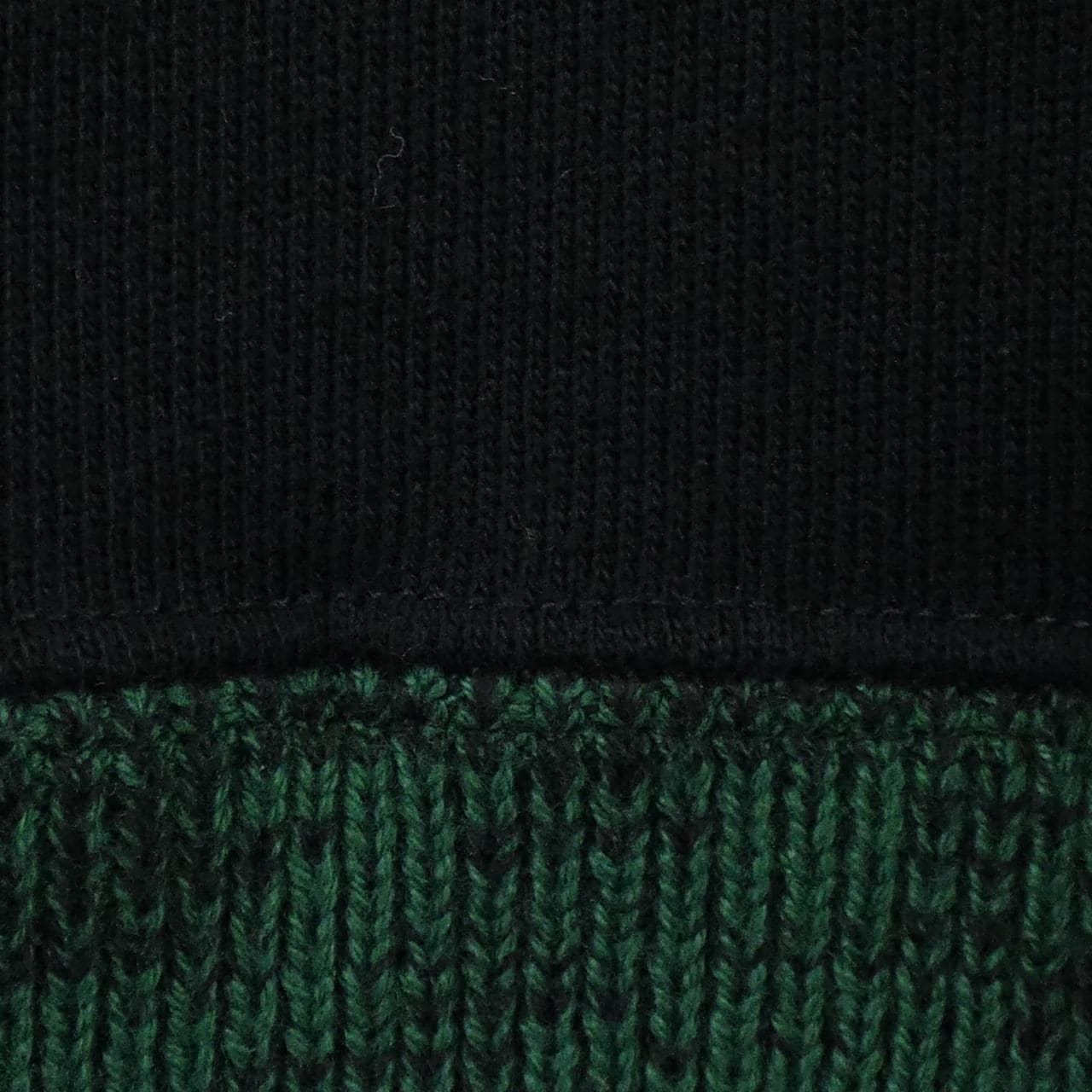 トーガ TOGA ニット