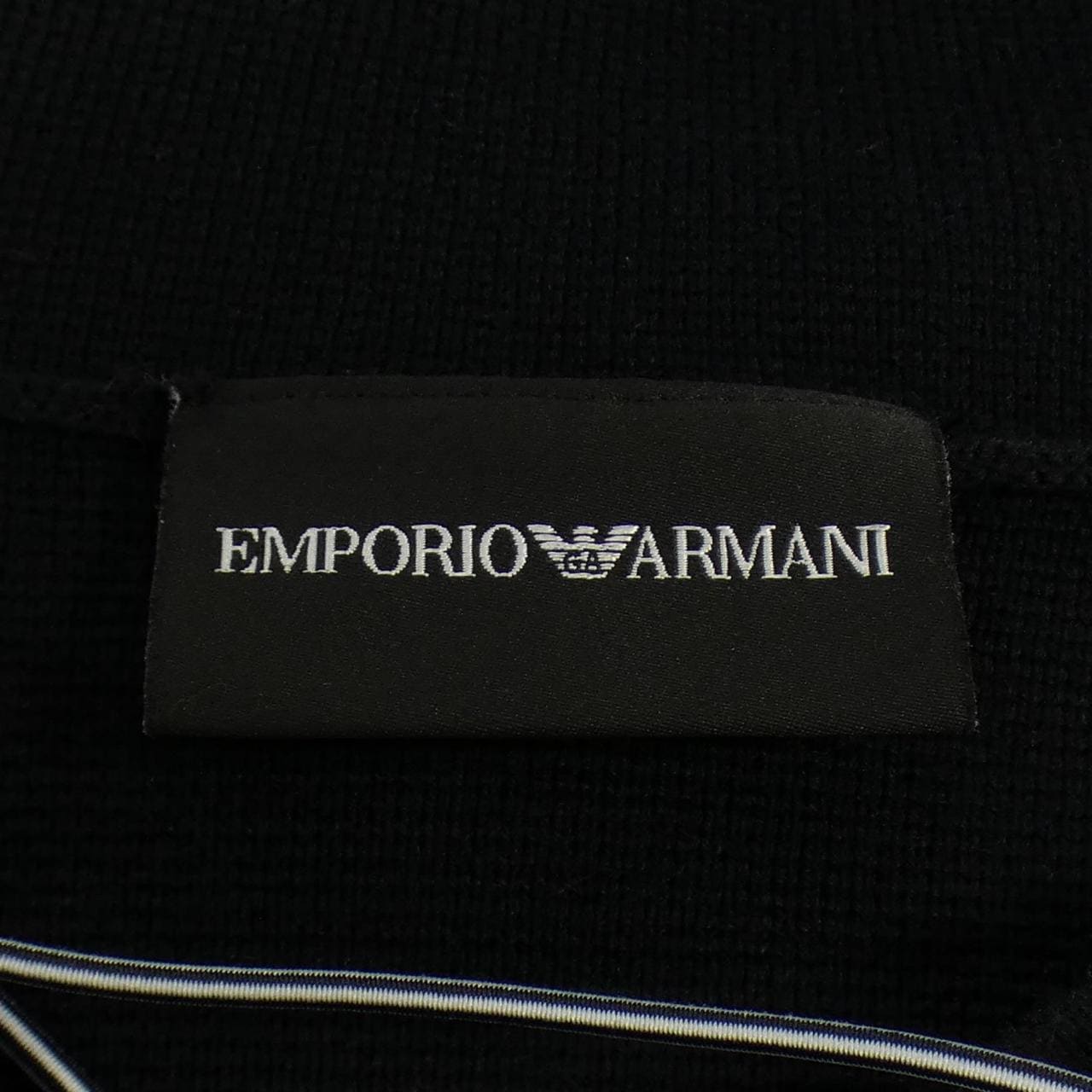 エンポリオアルマーニ EMPORIO ARMANI パーカー