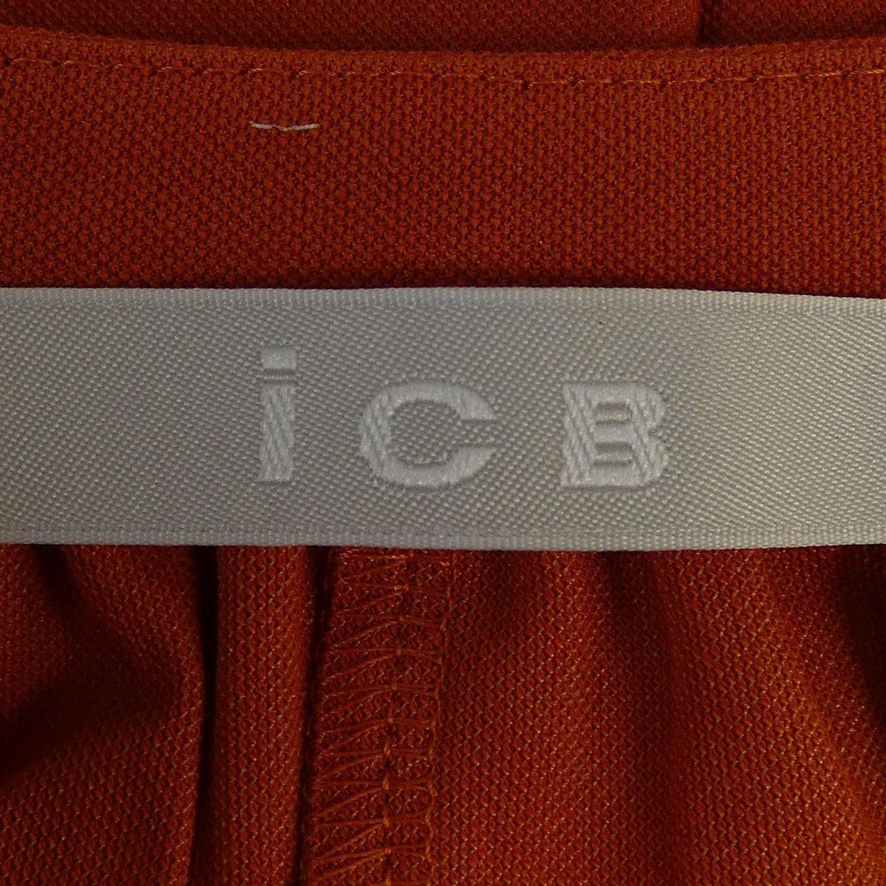 アイシービー ICB トップス