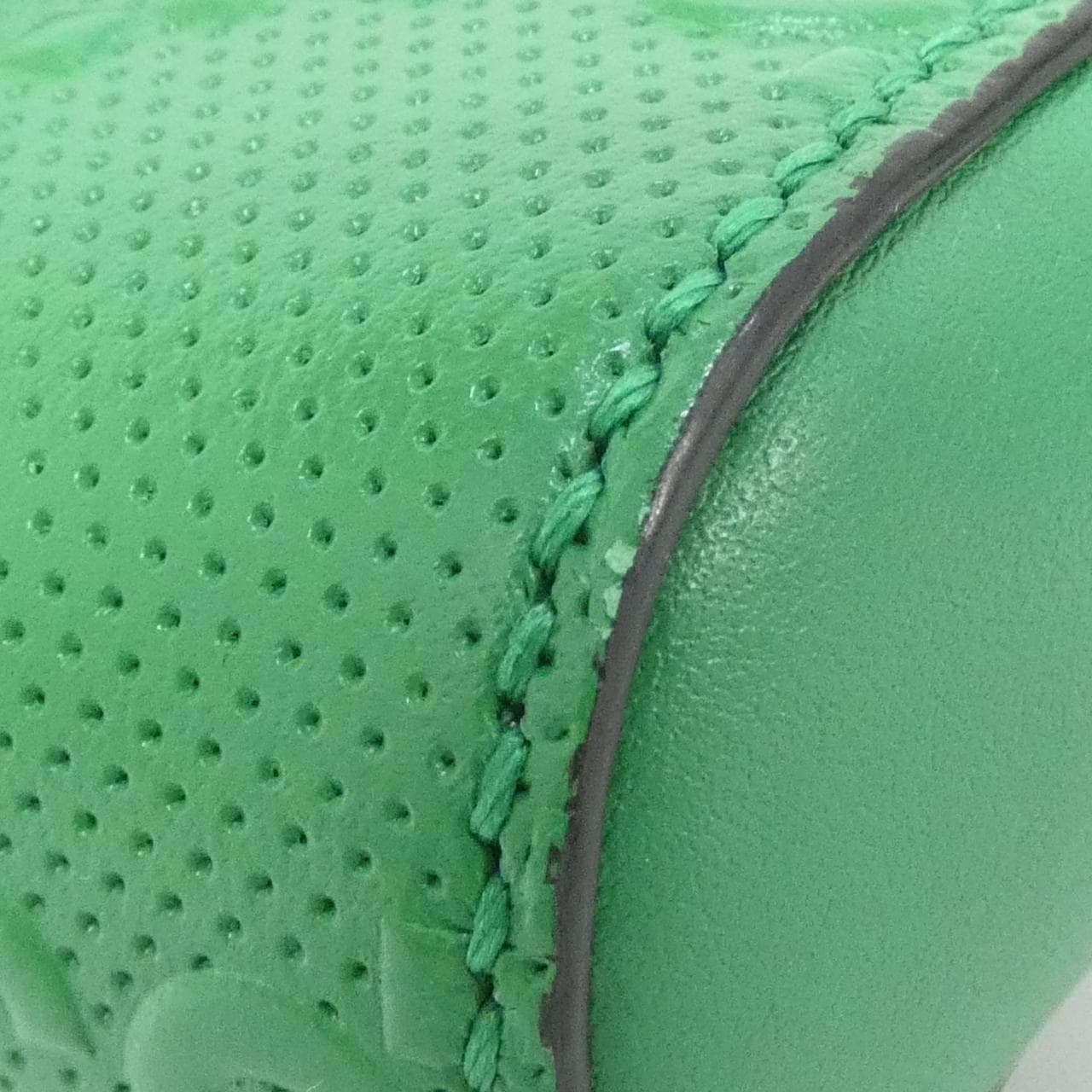 グッチ 631339 1W3CN ウエストバッグ