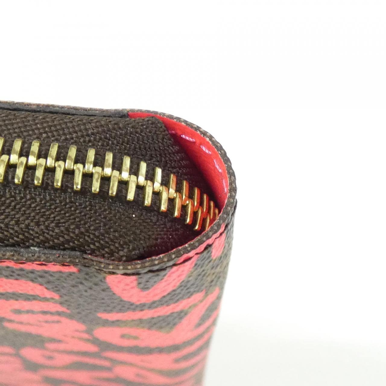 ルイヴィトン モノグラム グラフィティ(スティーブンスフ ジッピー ウォレット M93710 財布