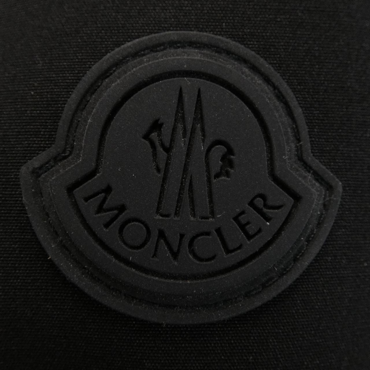 モンクレール MONCLER KERJEAN ダウンジャケット