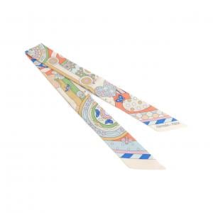 エルメス LES MURMURES DE LA FORET ツイリー 063005S スカーフ