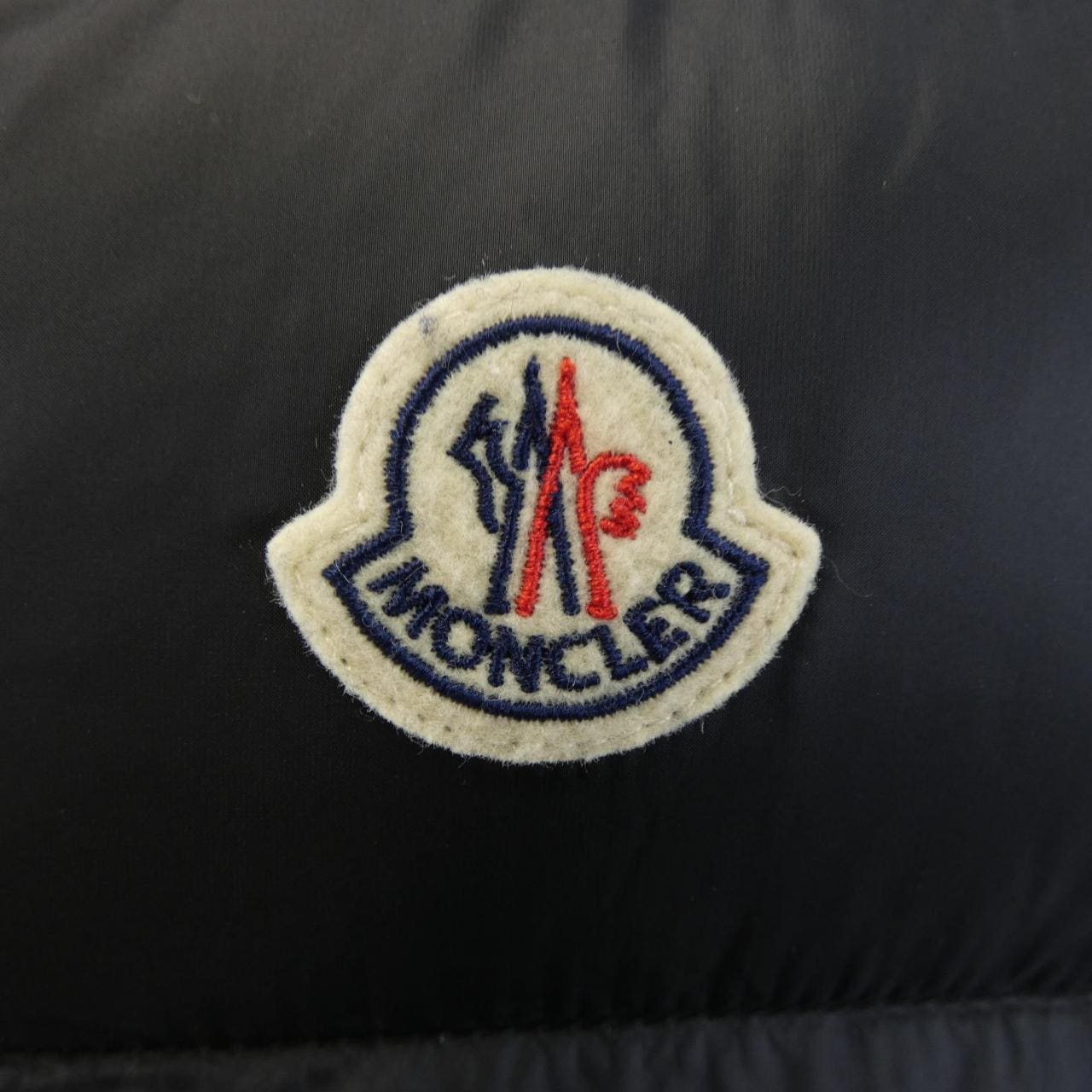 モンクレール MONCLER MONTREUIL ダウンベスト