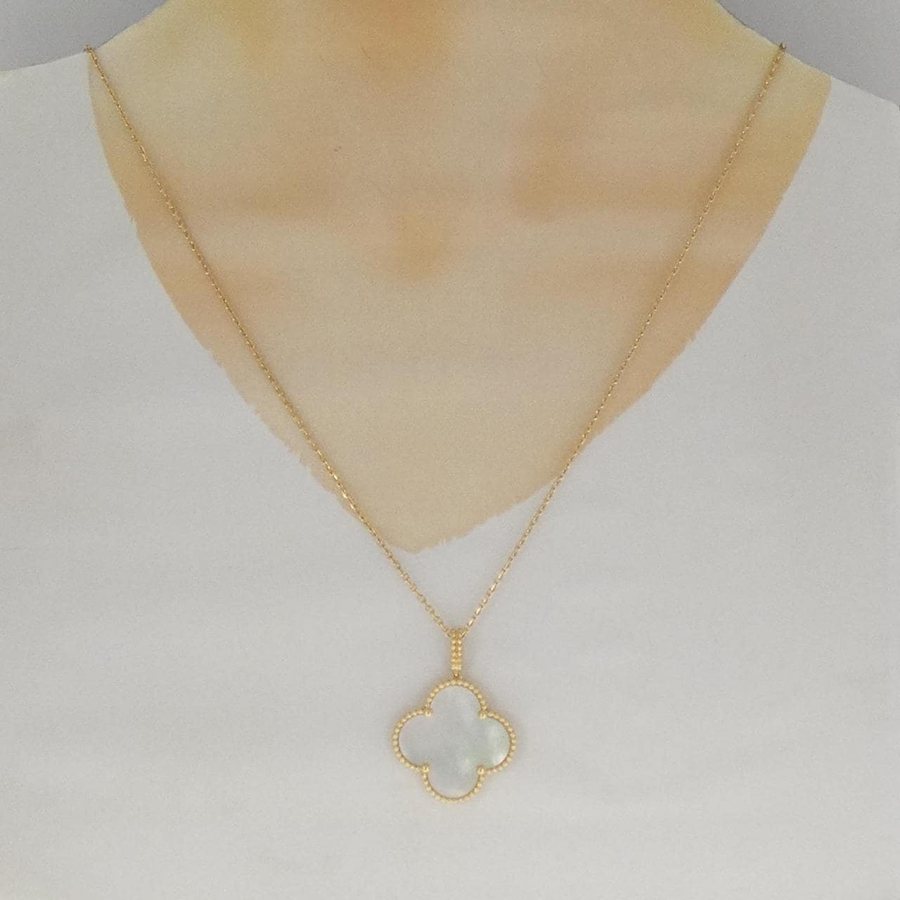 Van Cleef & Arpels Magic Alhambra长项链