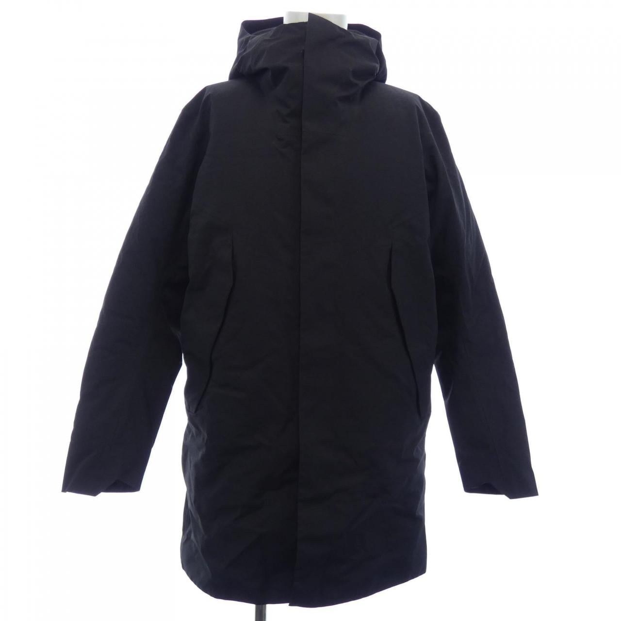 アークテリクスヴェイランス ARC'TERYX VEILANCE ダウンコート