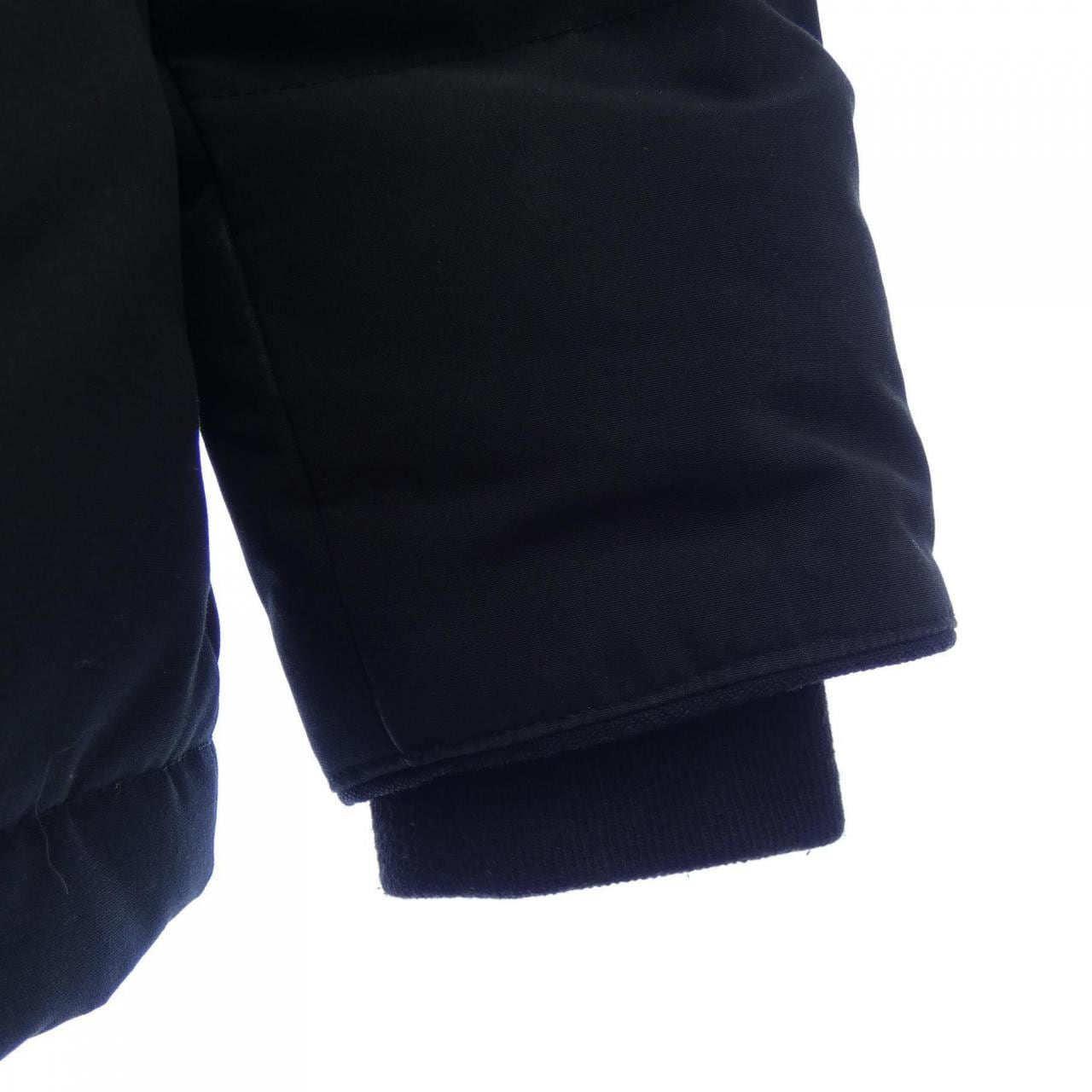 カナダグース CANADA GOOSE ダウンジャケット