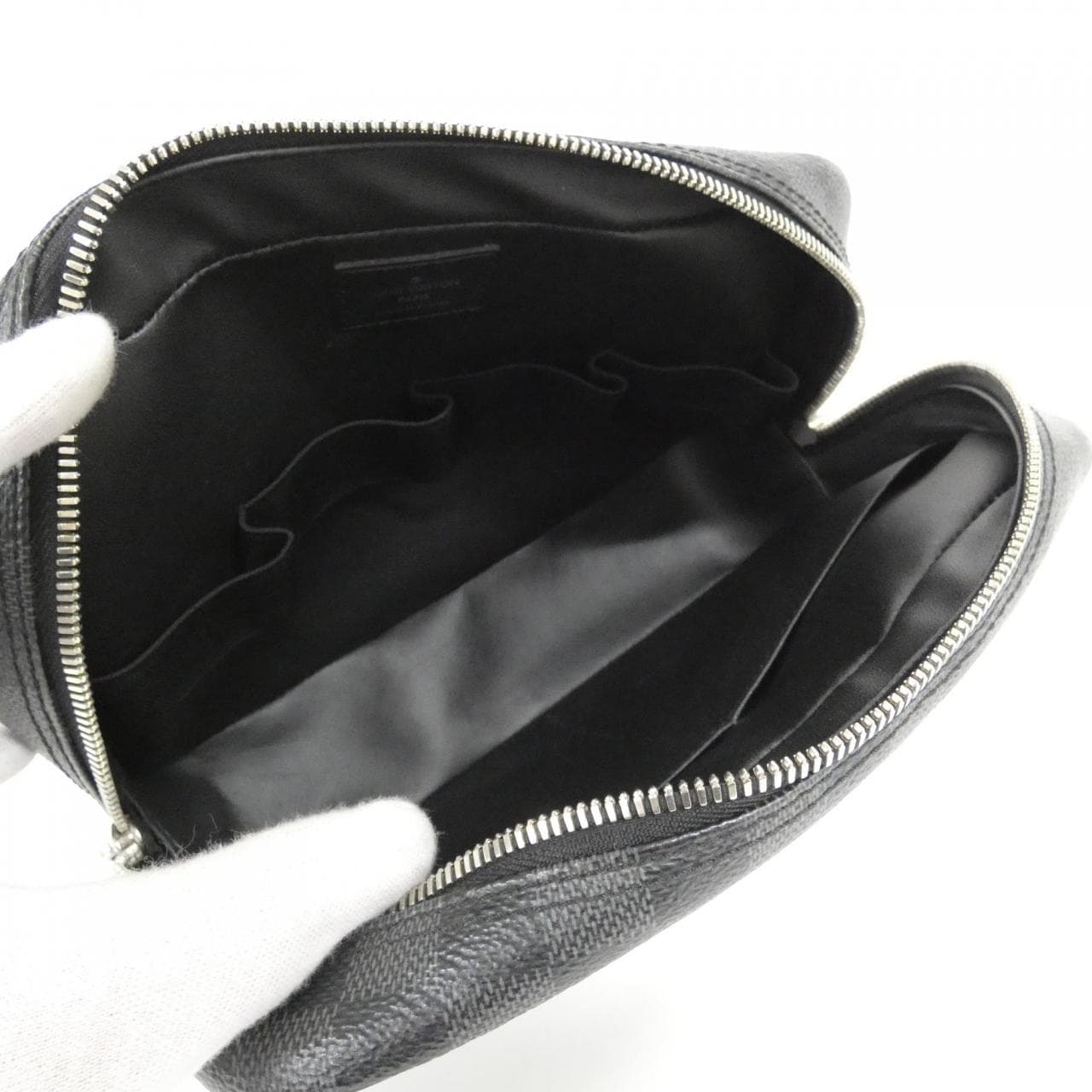 ルイヴィトン ダミエ グラフィット トゥルース トワレ GM N47521 ポーチ