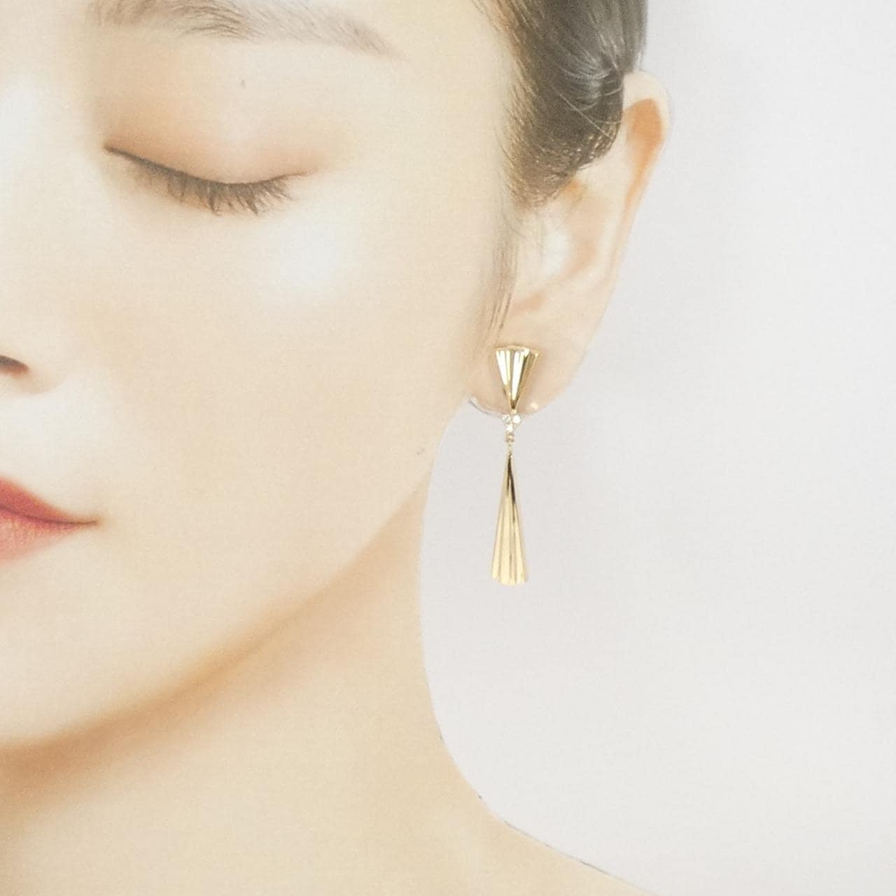 ジュネ ダイヤモンド イヤリング 0.11CT