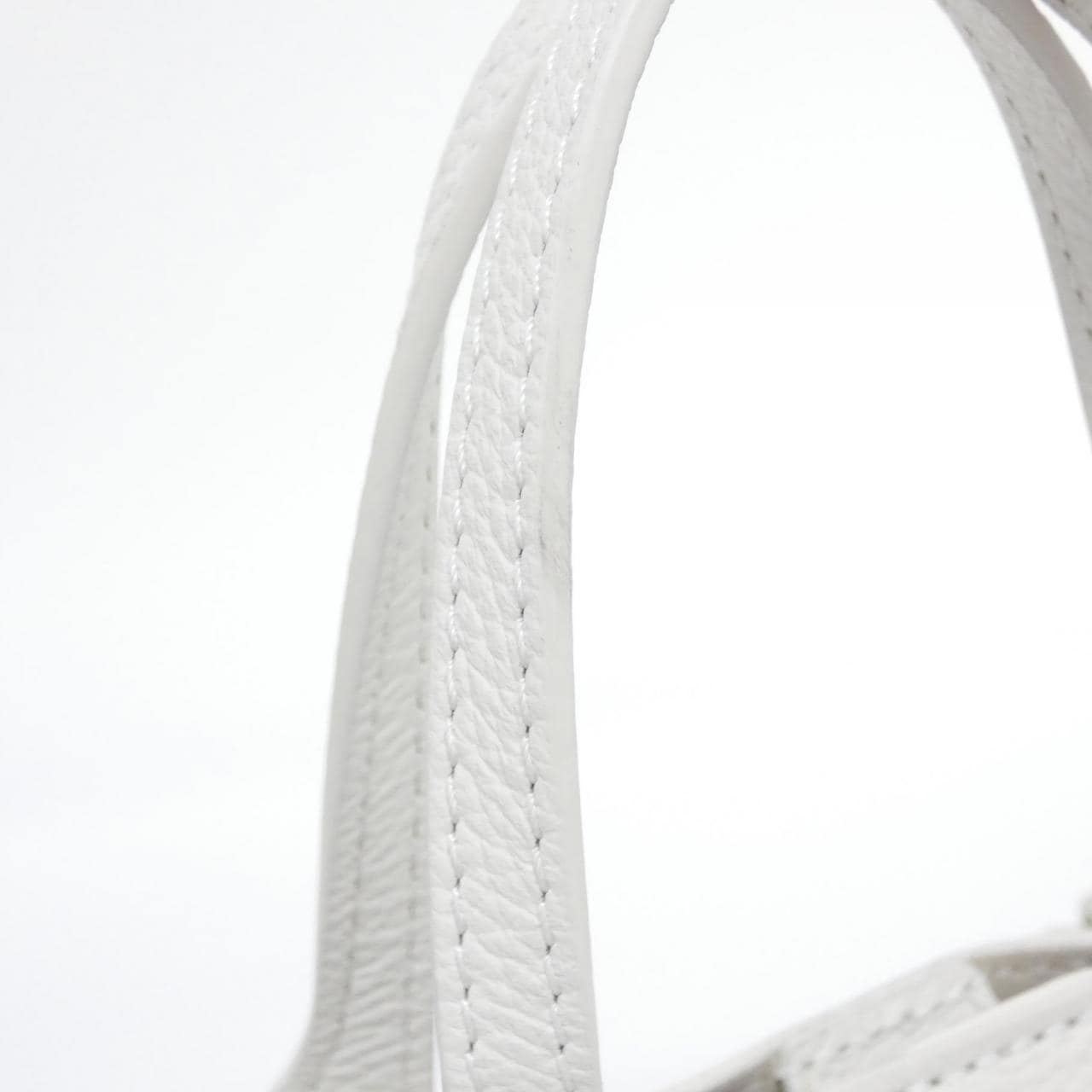 ルイヴィトン マヒナ ブロッサム PM M11842 バッグ