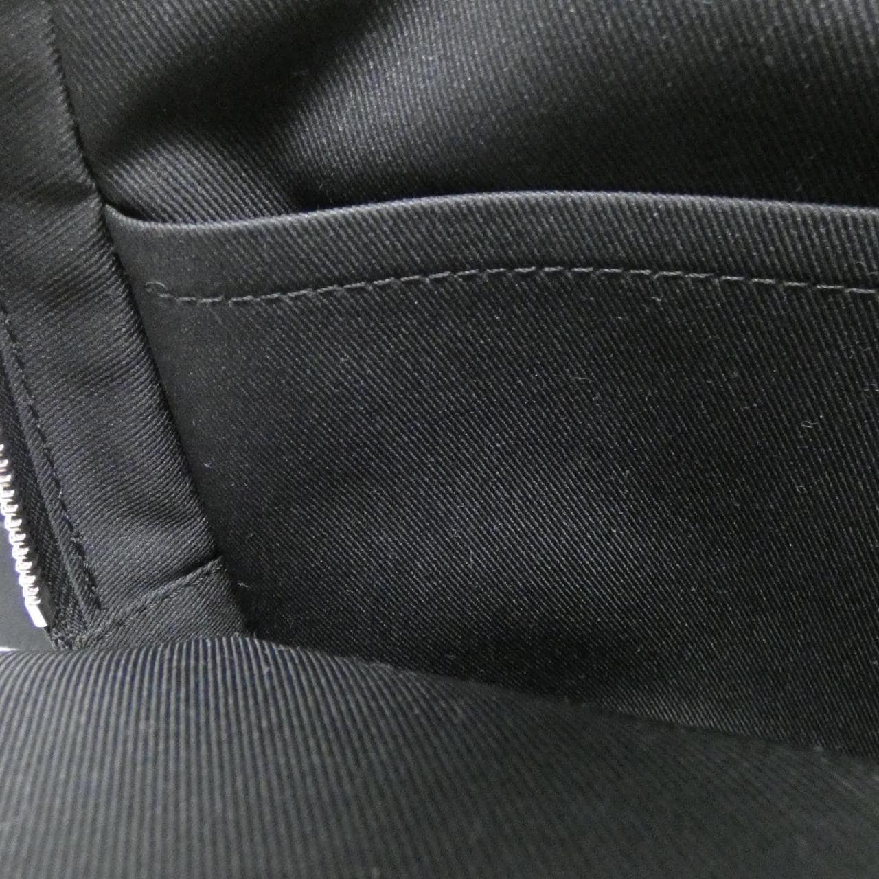 ルイヴィトン ダミエ グラフィット アヴェニュー スリングバッグ N41719 ショルダーバッグ