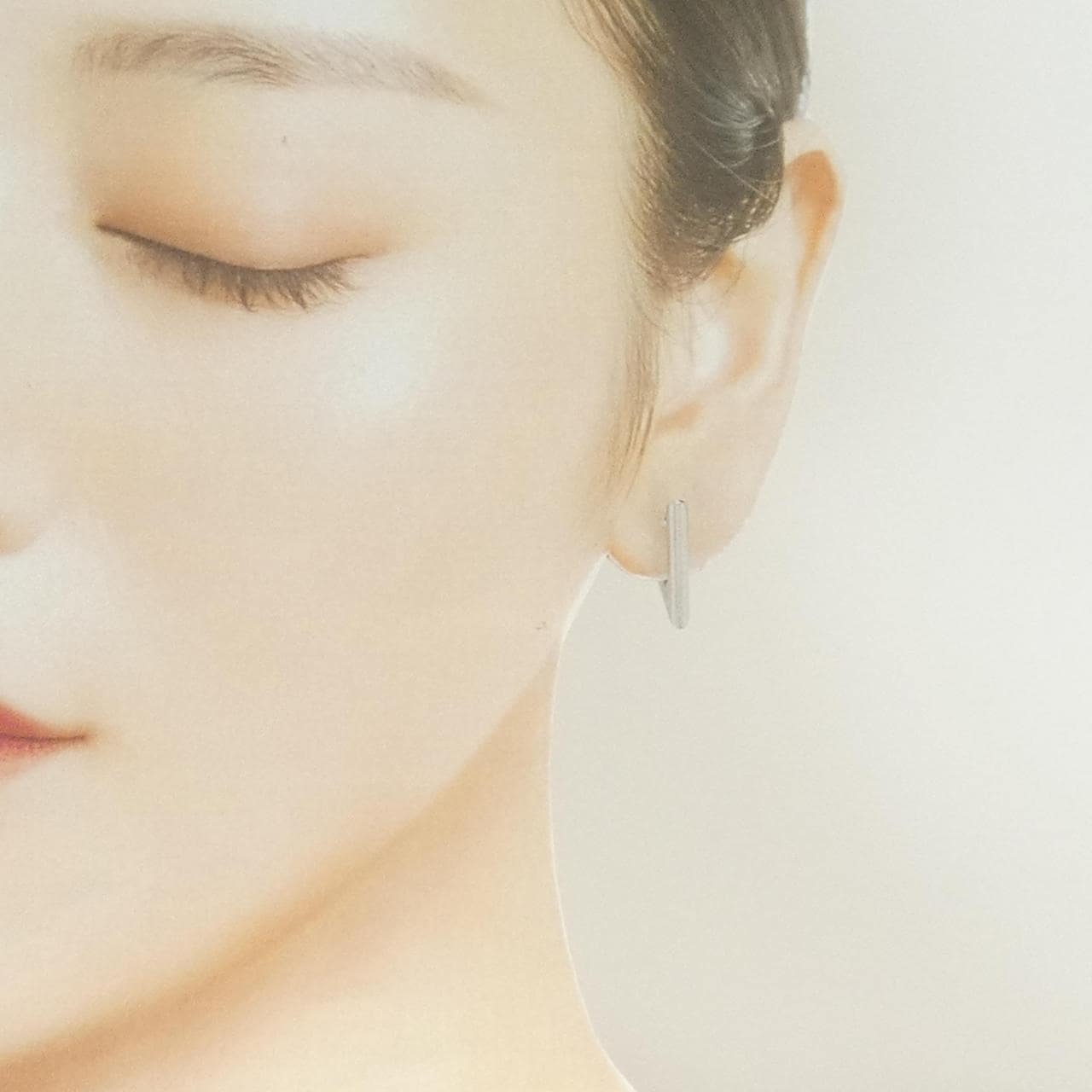 【新品】K18WG ピアス