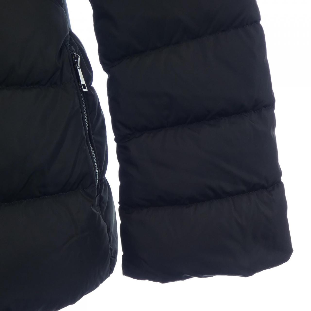 モンクレール MONCLER DERA ダウンジャケット